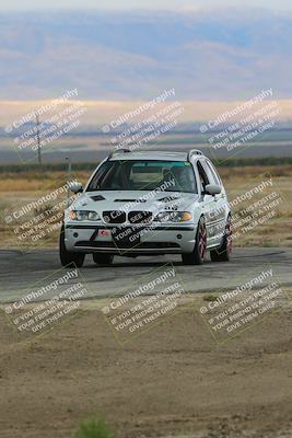 media/Sep-30-2023-24 Hours of Lemons (Sat) [[2c7df1e0b8]]/Track Photos/10am (Star Mazda)/